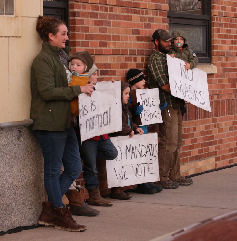 Mask ordinance protesters